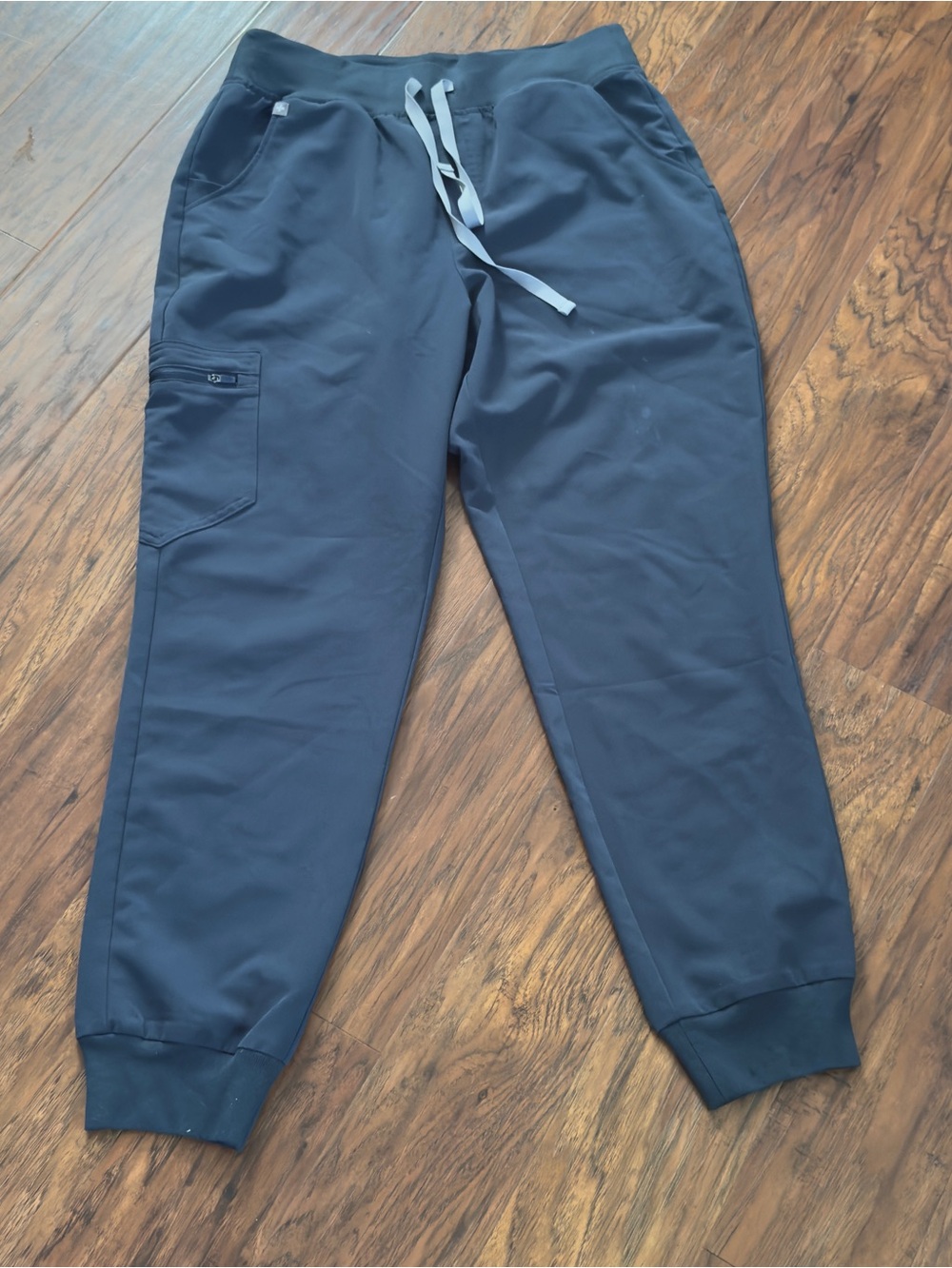 Figs Women's Navy Jogger Scrub Pants - Picture 3 of 4